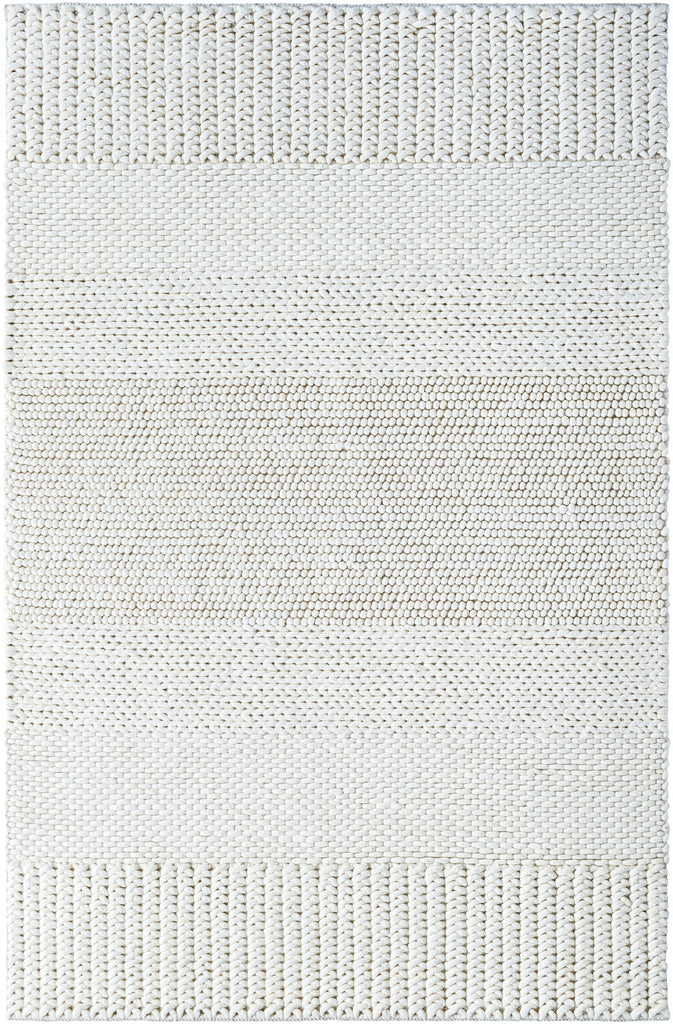 Surya Mae VVMA-2300 2' x 3' Rug