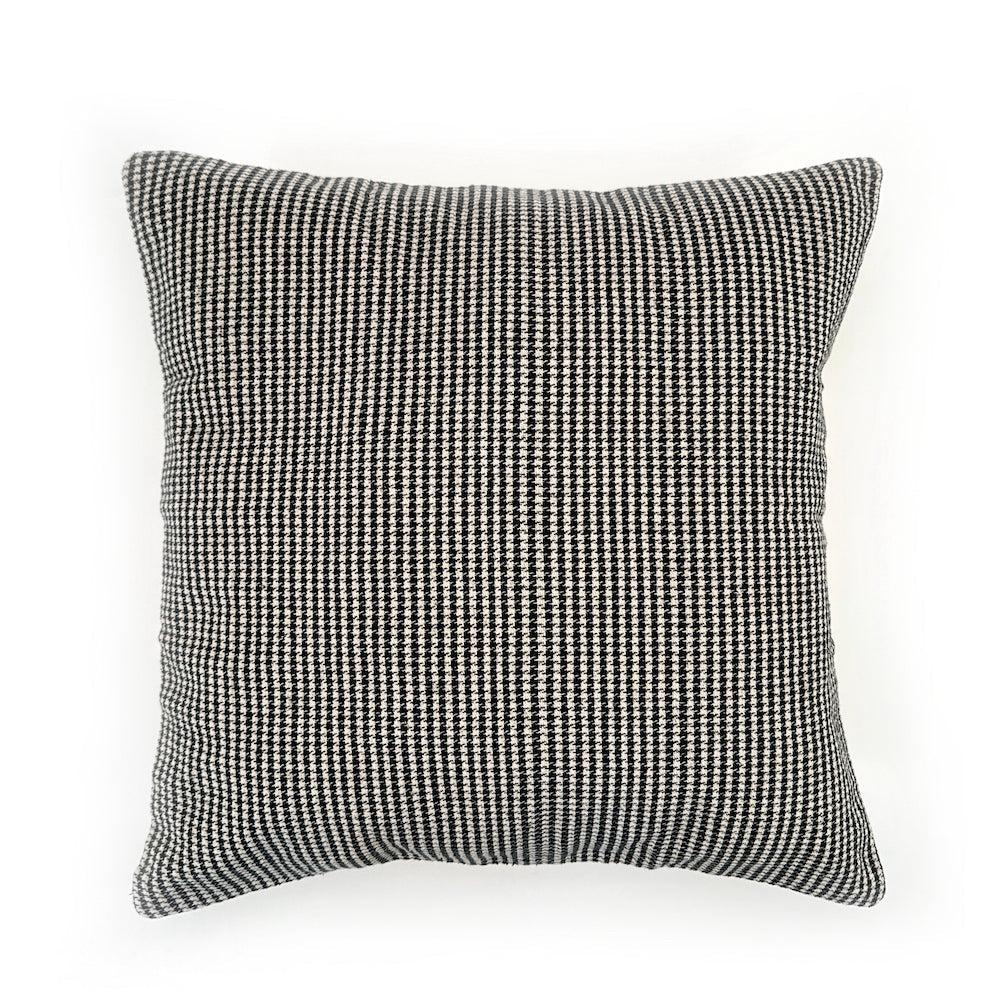 DecoratorsBest Houndstooth Cotton Pillow Cover