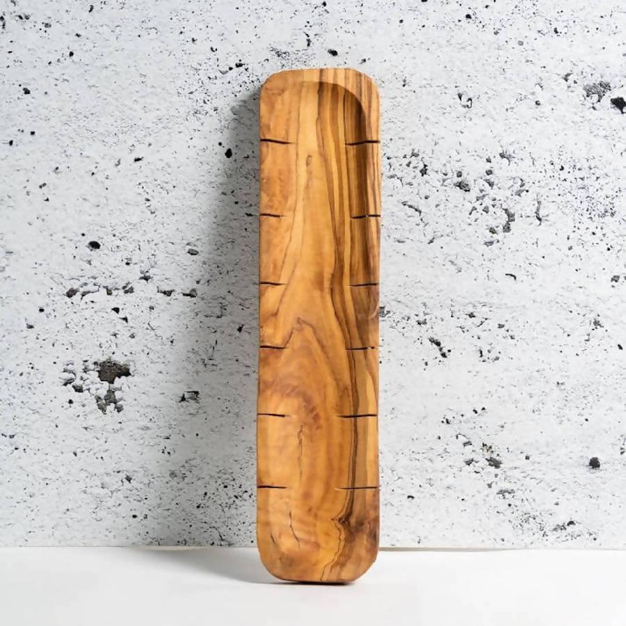 DecoratorsBest Olive Wood Bread Slicing Board