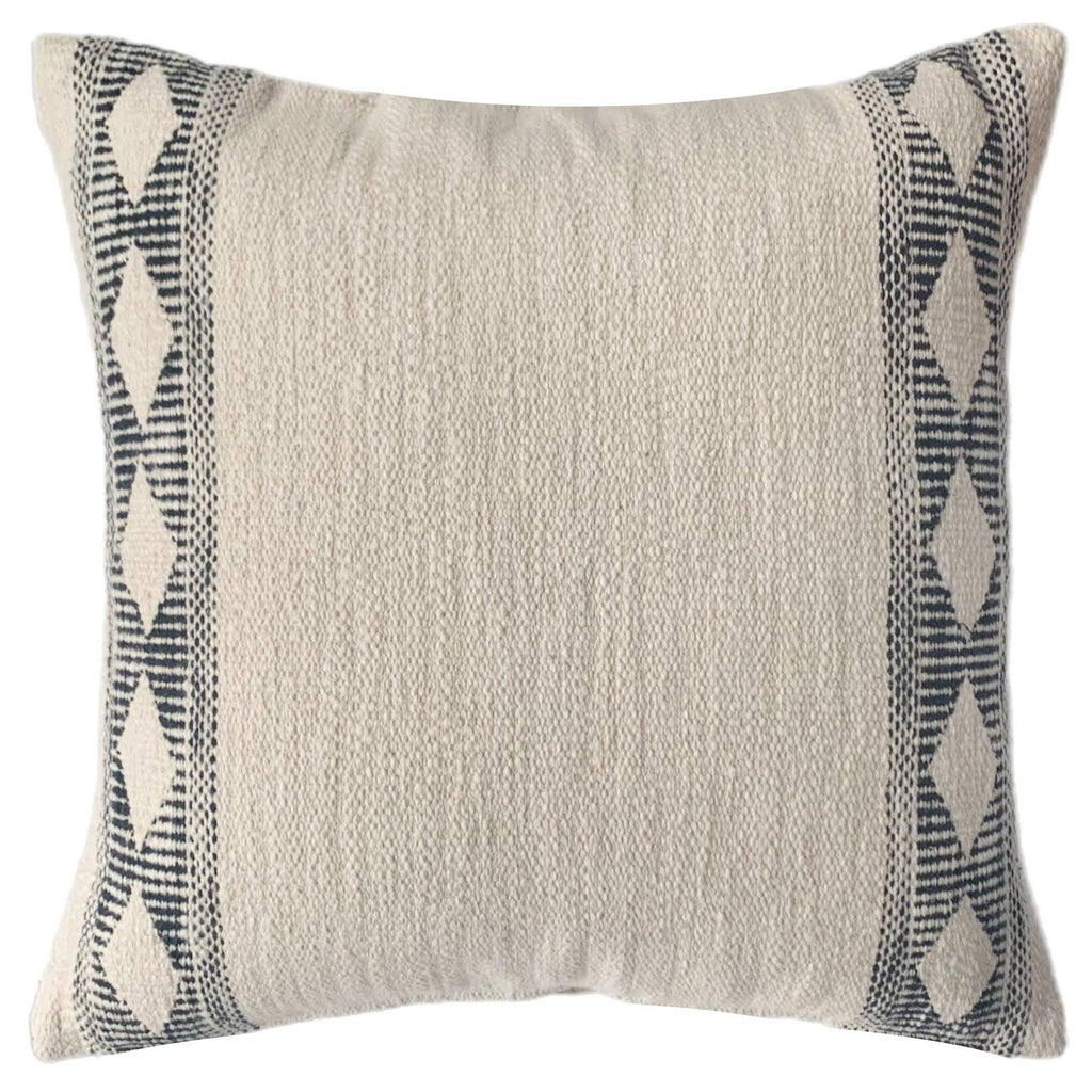 DecoratorsBest with insert Gemma Pillow Cover