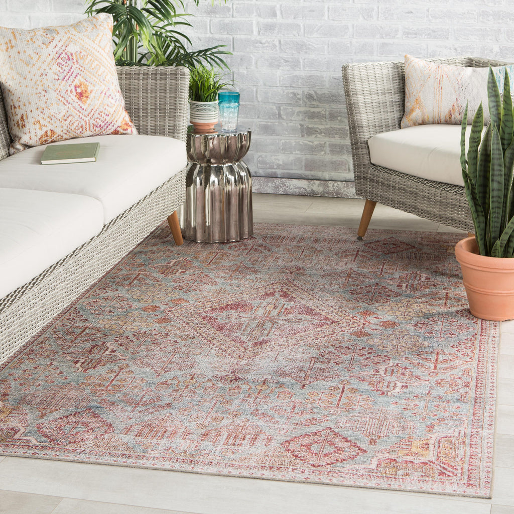 Jaipur Living Kendrick Indoor/ Outdoor Medallion Sky Blue/ Pink Area Rug (2'X3')