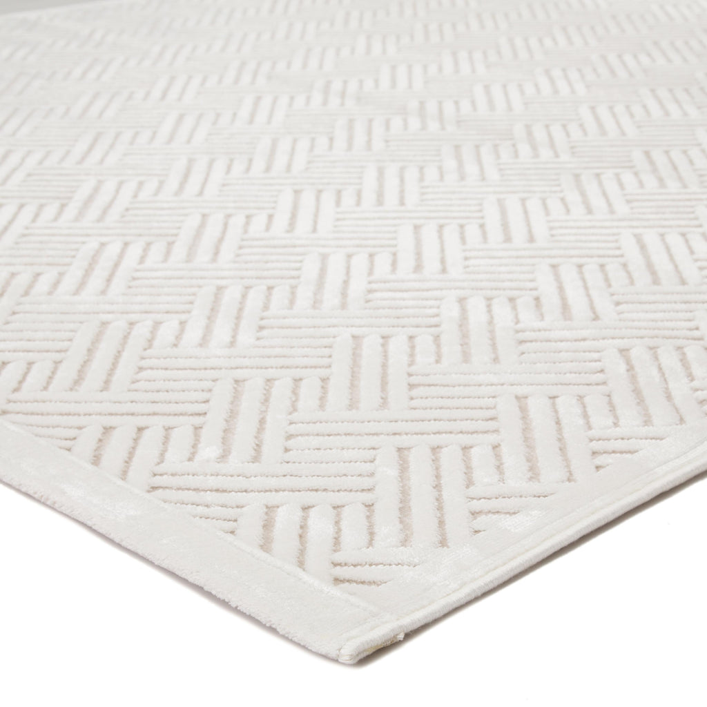 Jaipur Living Thatch Geometric White Area Rug (5'X7'6")