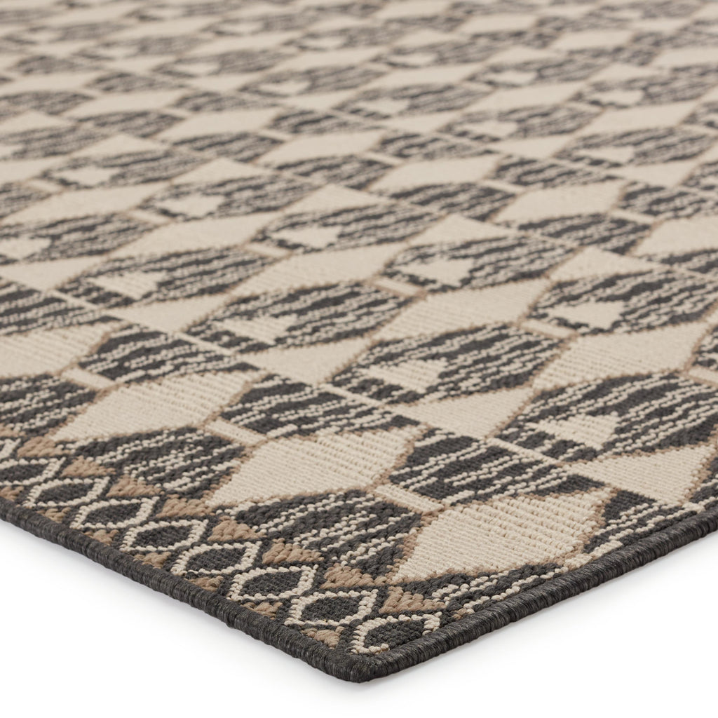 Vibe By Jaipur Living Maji Indoor/ Outdoor Geometric Black/ Beige Runner Rug (2'6"X8')