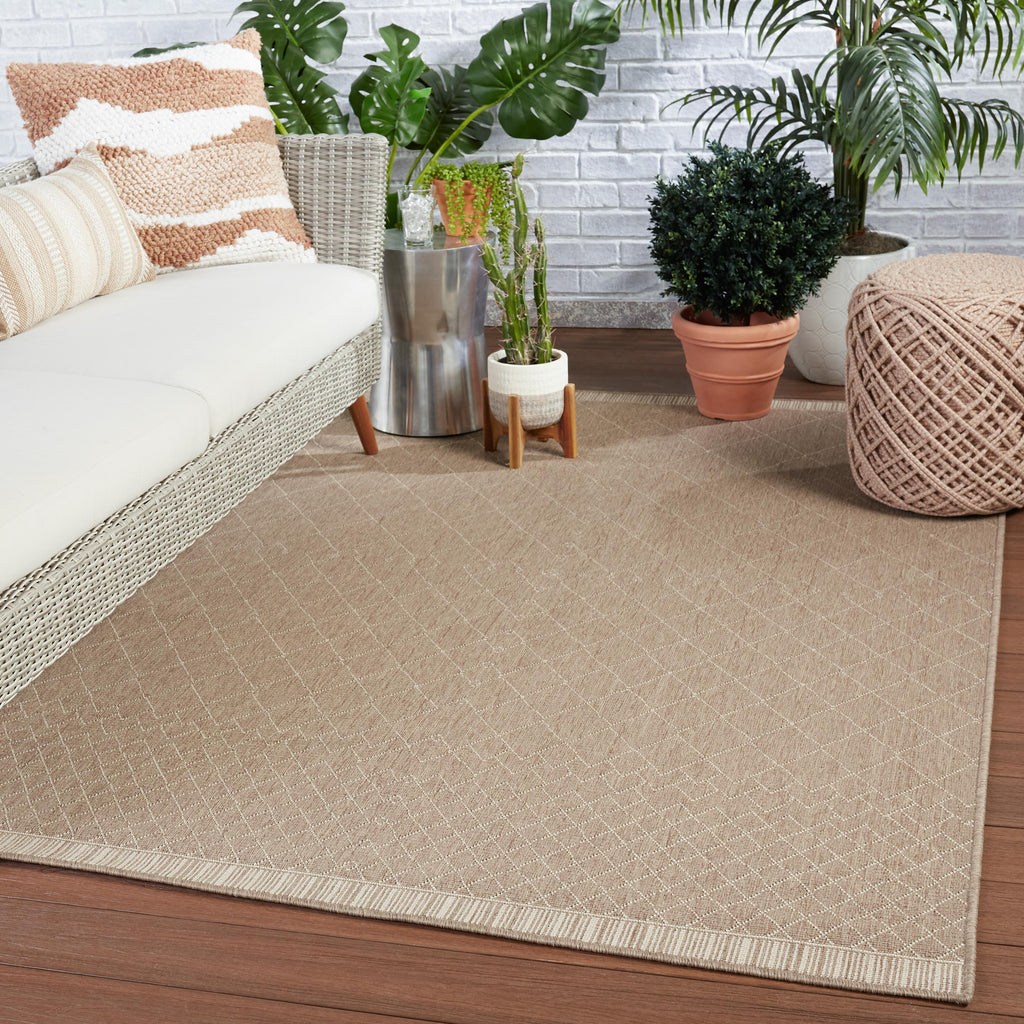 Vibe By Jaipur Living Almasi Indoor/ Outdoor Trellis Dark Taupe/ Beige Area Rug (4'X6')