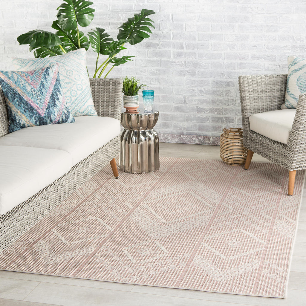 Jaipur Living Shiloh Indoor/ Outdoor Tribal Light Pink/ Cream Area Rug (5'3"X7'6")