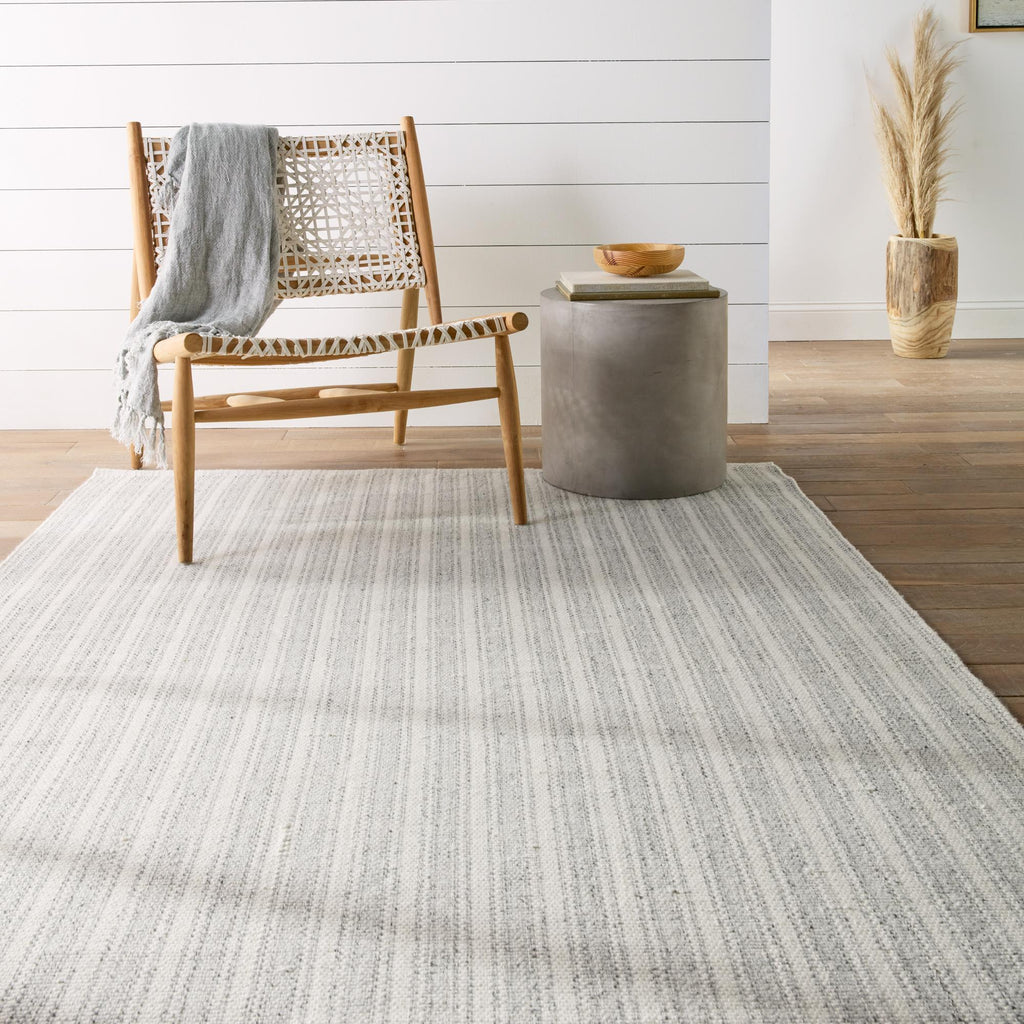 Jaipur Living Elis Indoor/ Outdoor Striped Light Gray/ Ivory Area Rug (9'X12')