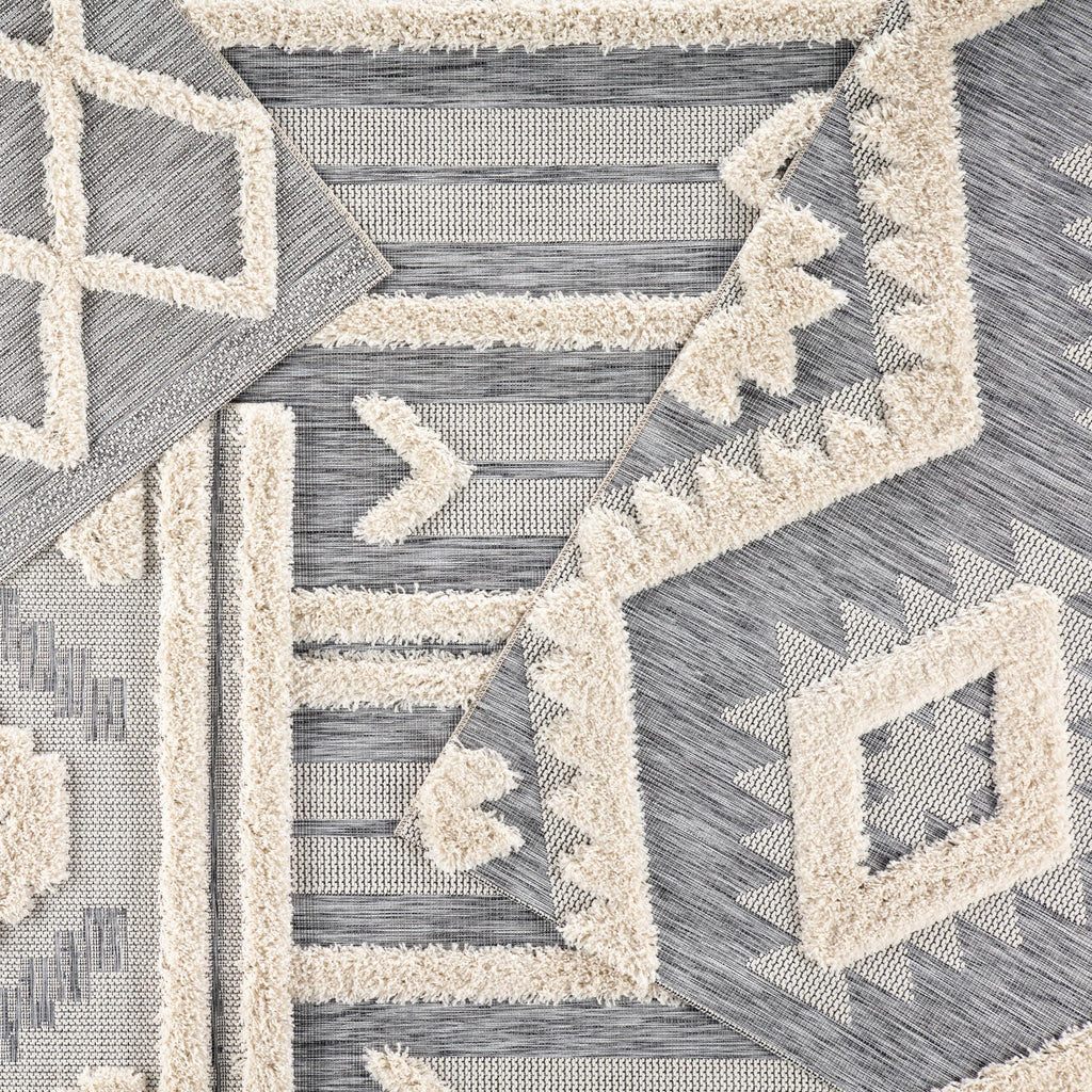 Jaipur Living Makaya Indoor/ Outdoor Geometric Gray/ Cream Area Rug (4'X5'7")