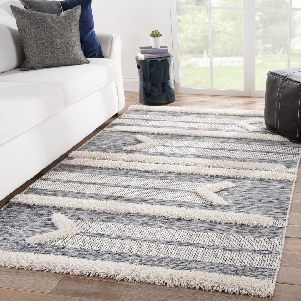 Jaipur Living Hanai Indoor/ Outdoor Tribal Gray/ Cream Area Rug (2'X3'7")