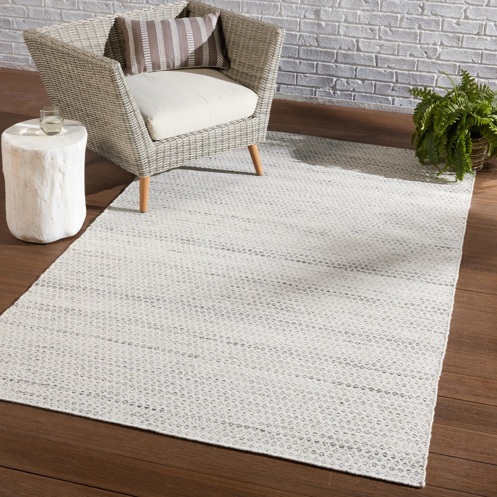 Jaipur Living Eliza Indoor/ Outdoor Trellis Cream/ Gray Area Rug (4'X6')