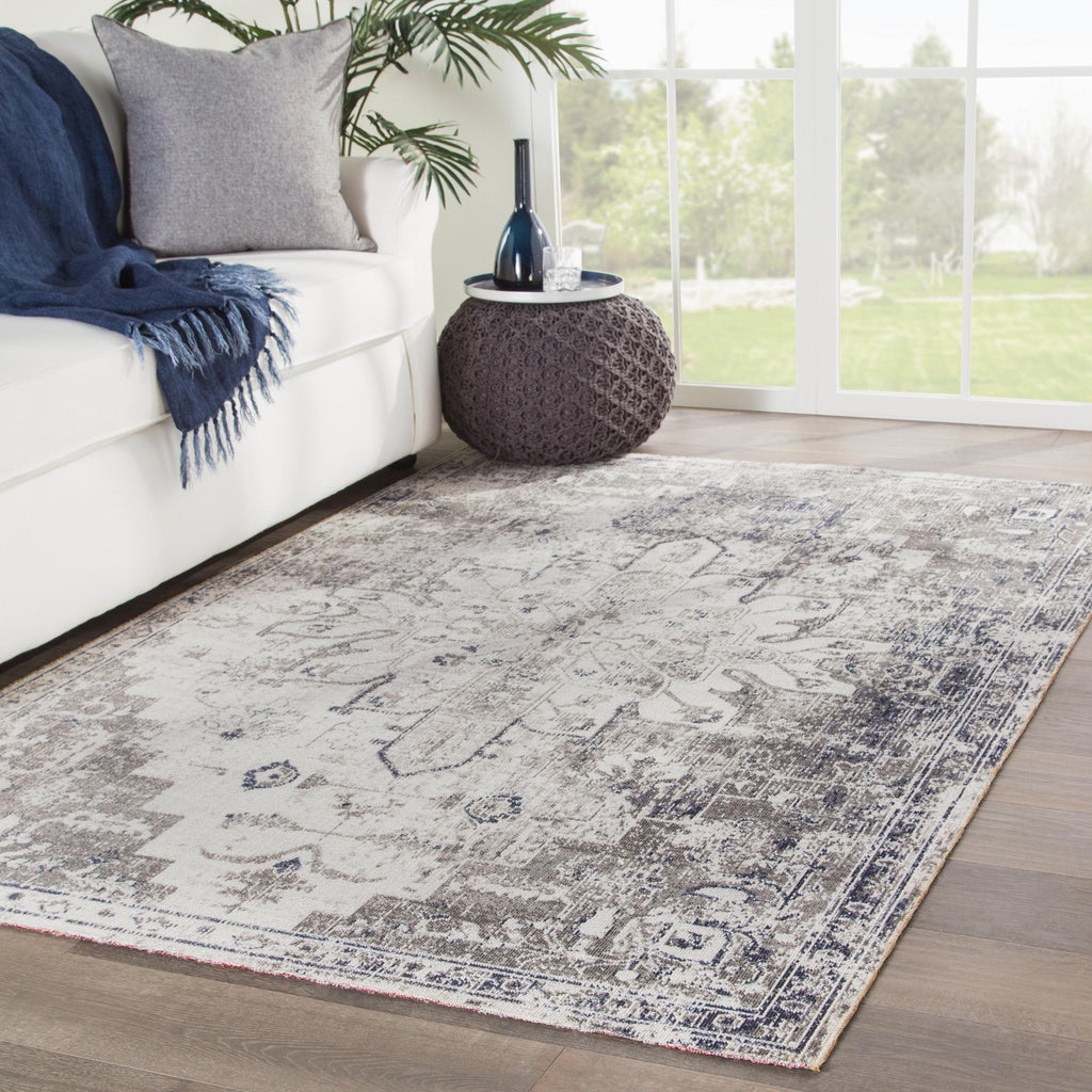 Jaipur Living Isolde Indoor/ Outdoor Medallion Gray/ Ivory Area Rug (5'3"X7'6")