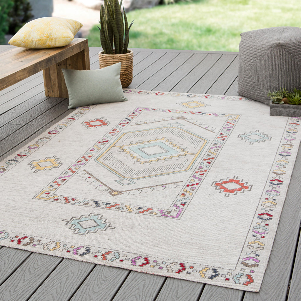 Jaipur Living Tov Indoor/ Outdoor Medallion Light Gray/ Multicolor Area Rug (5'3"X7'6")