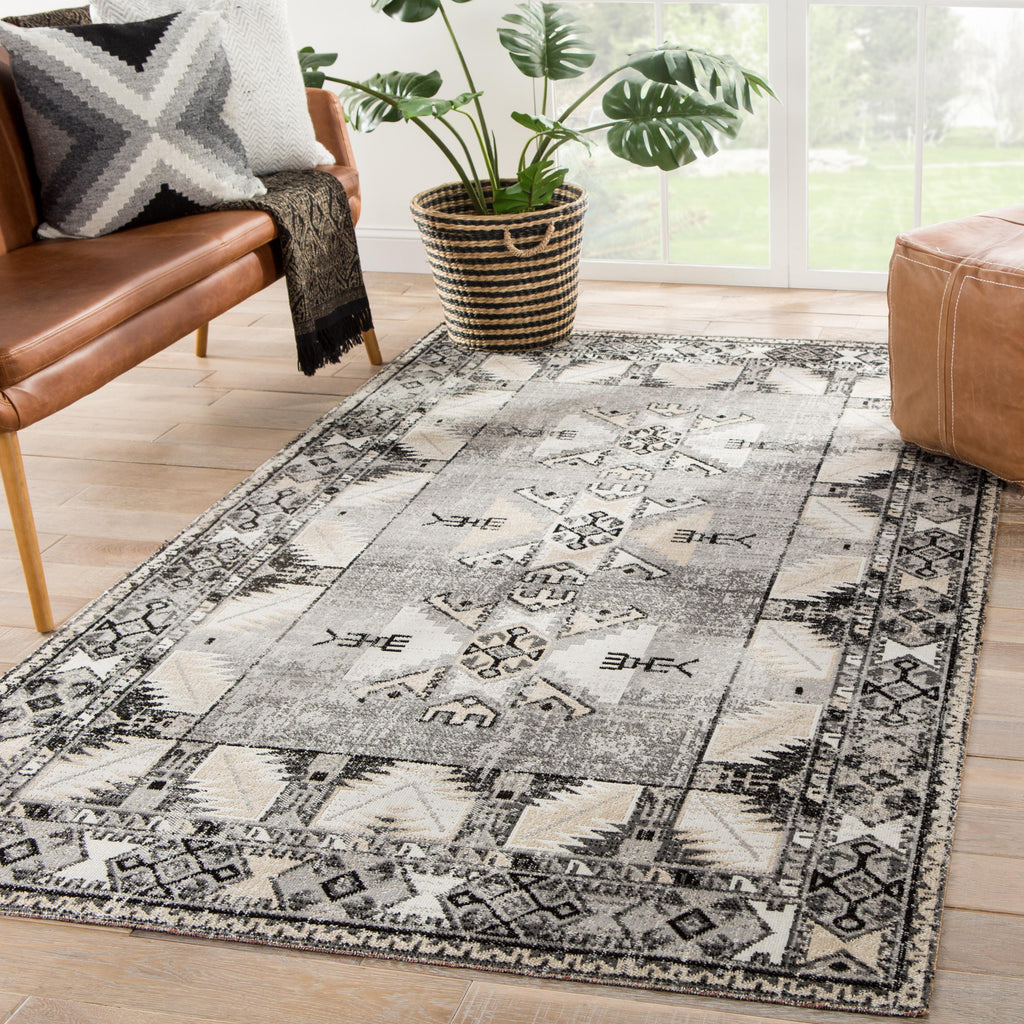 Jaipur Living Paloma Indoor/ Outdoor Tribal Gray/ Beige Area Rug (7'6"X9'6")