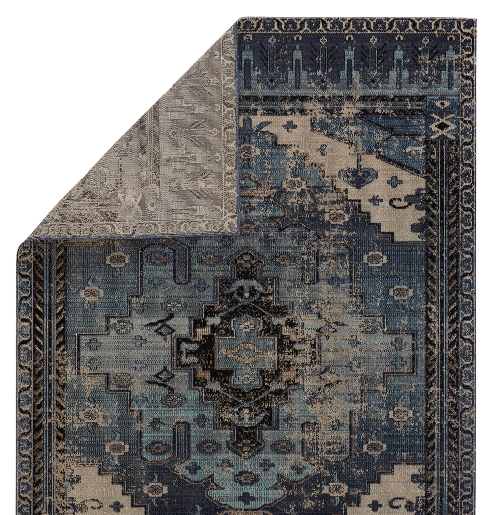 Jaipur Living Cicero Indoor/ Outdoor Medallion Blue/ Gray Area Rug (5'3"X7'6")