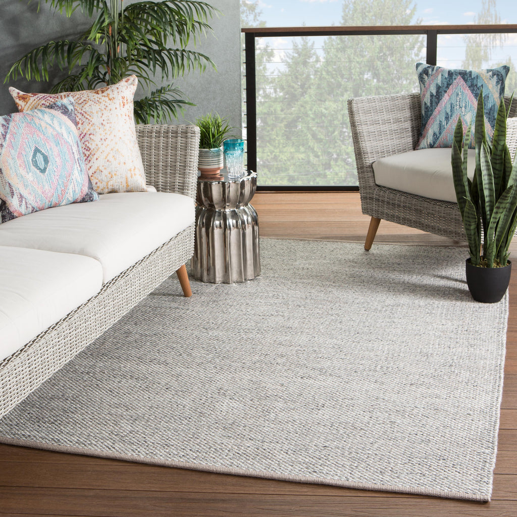 Jaipur Living Lamanda Indoor/ Outdoor Solid Taupe/ Gray Runner Rug (3'X10')