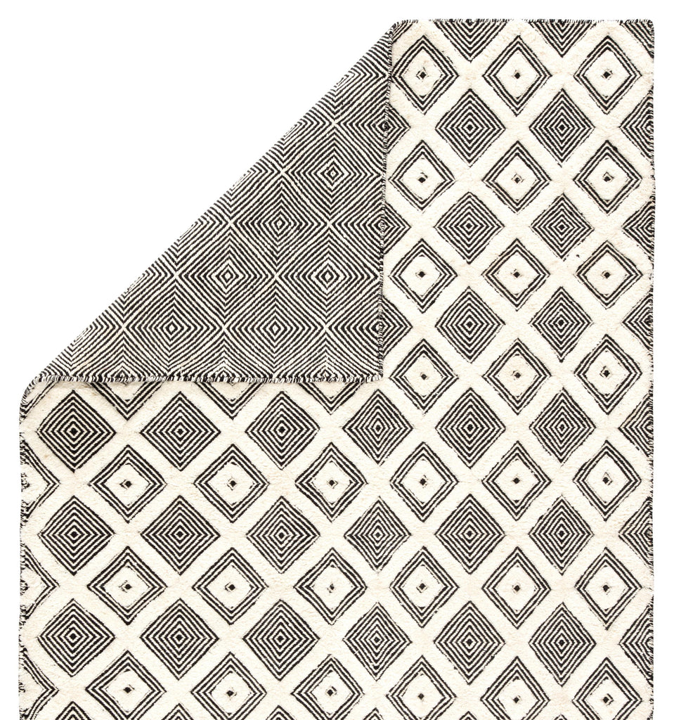 Jaipur Living Bosc Indoor/ Outdoor Trellis Ivory/ Black Area Rug (5'X8')