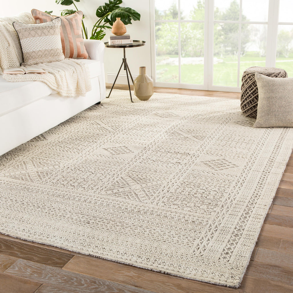 Jaipur Living Jadene Hand-Knotted Geometric White/ Light Gray Area Rug (5'X8')