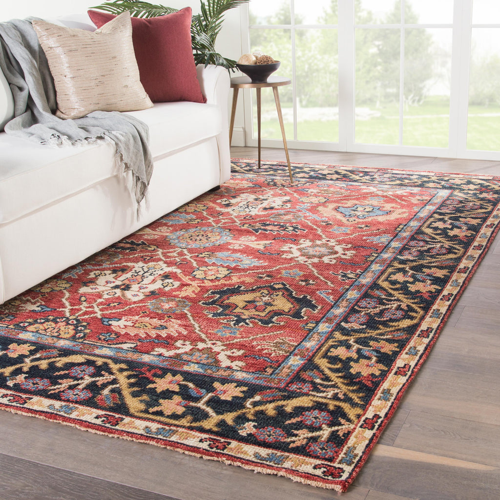 Jaipur Living Aika Hand-Knotted Medallion Red/ Multicolor Area Rug (6'X9')