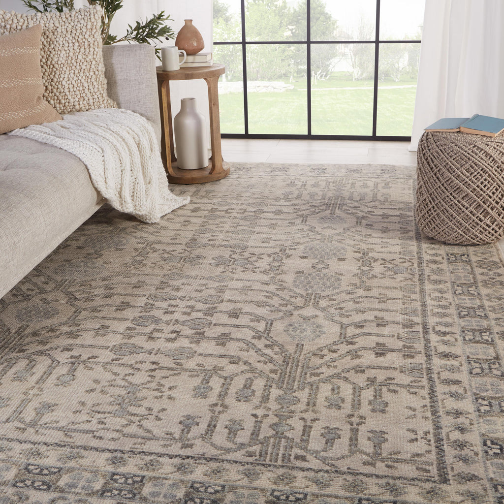 Jaipur Living Cosimo Hand-Knotted Oriental Gray Runner Rug (3'X10')