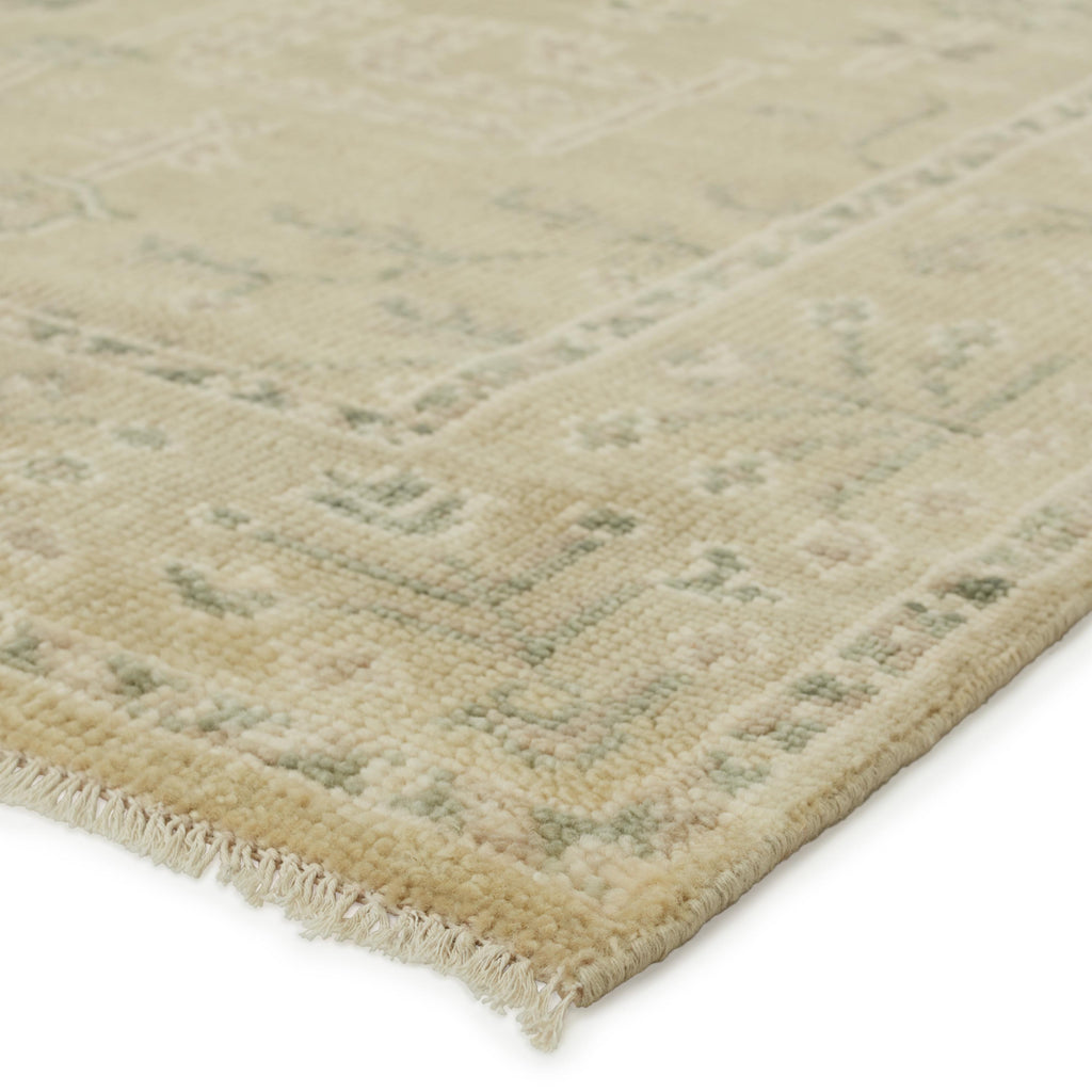 Jaipur Living Ginerva Hand-Knotted Oriental Cream/ Green Area Rug (6'X9')