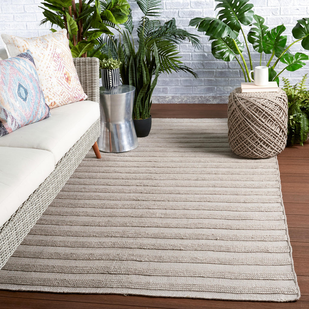 Jaipur Living Miradero Indoor/ Outdoor Striped Light Gray Area Rug (4'X6')