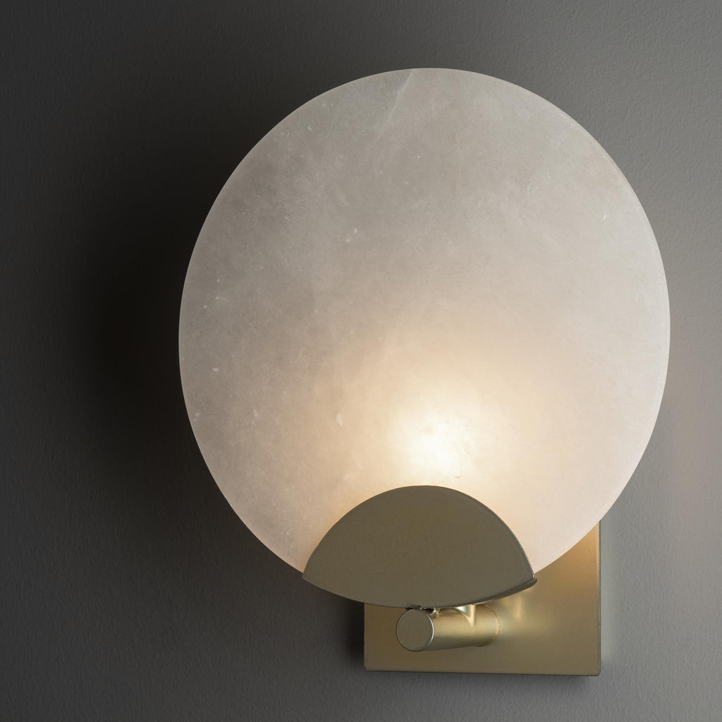 Hubbardton Forge Modern Brass Callisto 1-Light Sconce