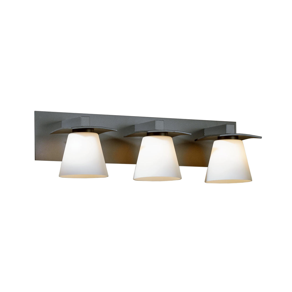 Hubbardton Forge Wren 3 Light Sconce